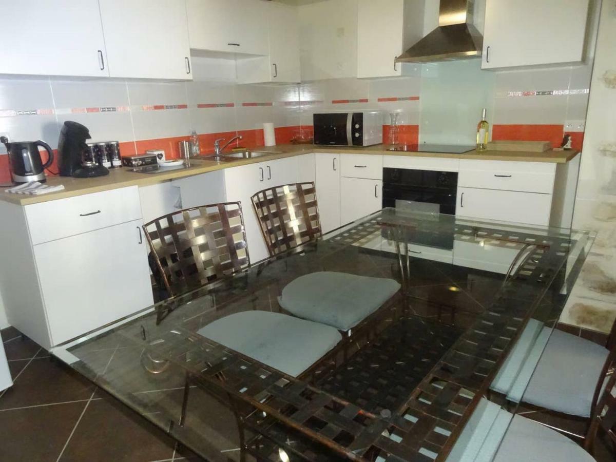 Appartamento Chez Mia Moret-sur-Loing Esterno foto